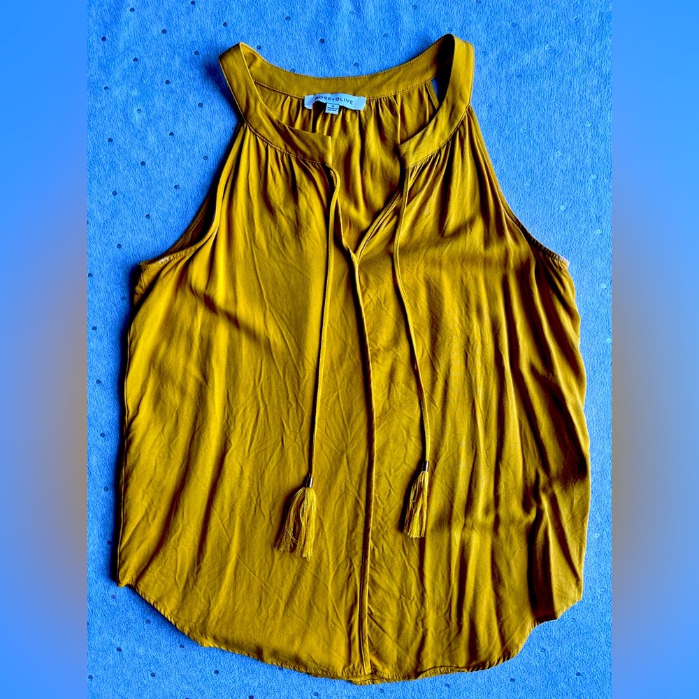 Rose & Olive Yellow Sleeveless Tie Front Blouse